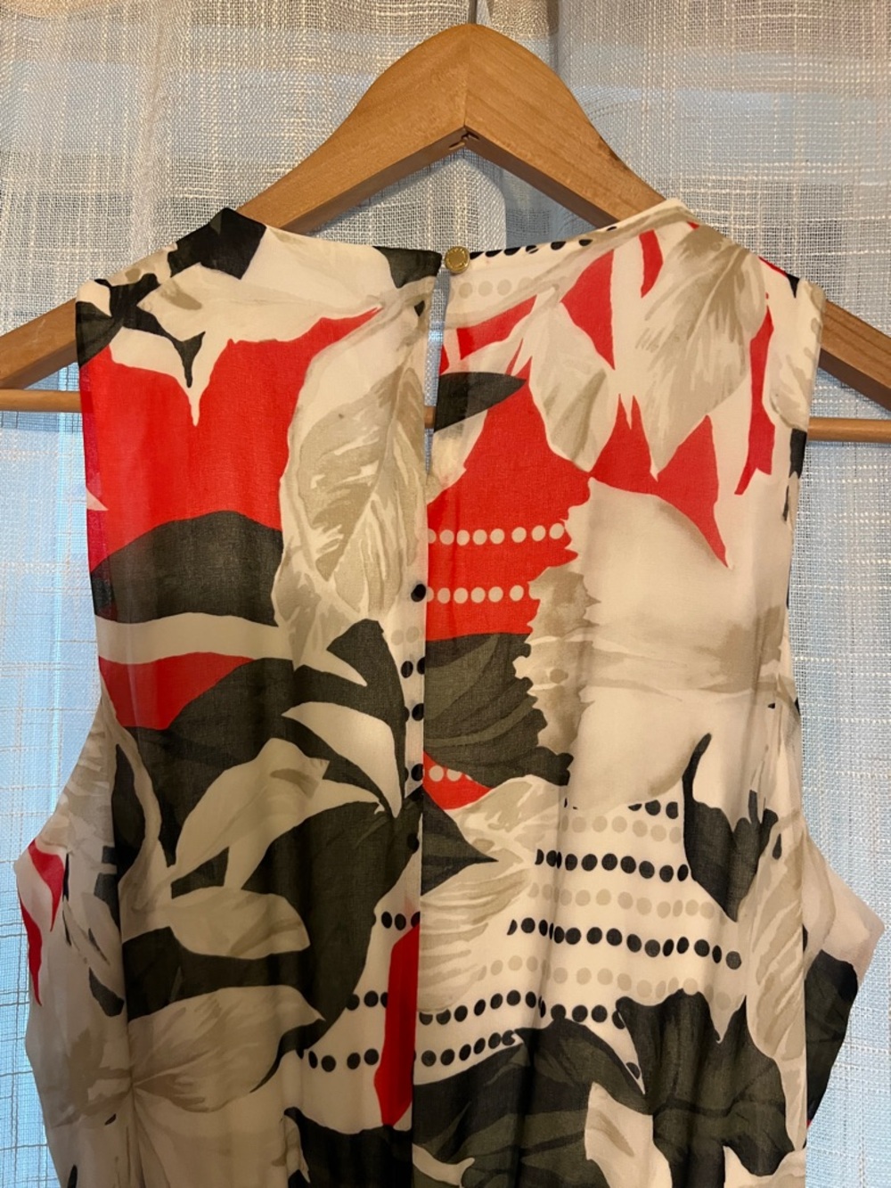 Calvin Klein Sleeveless Maxi Dress in Red, Black & Cream Abstract Print - Picture 5 of 6